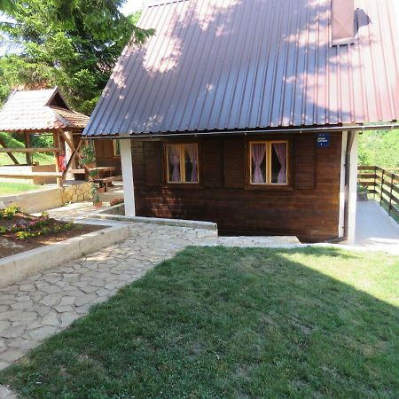 Guesthouse Stefanac Otočac Exterior foto